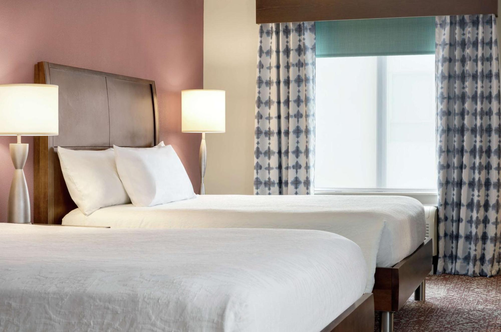 Hilton Garden Inn Louisville Downtown Bagian luar foto