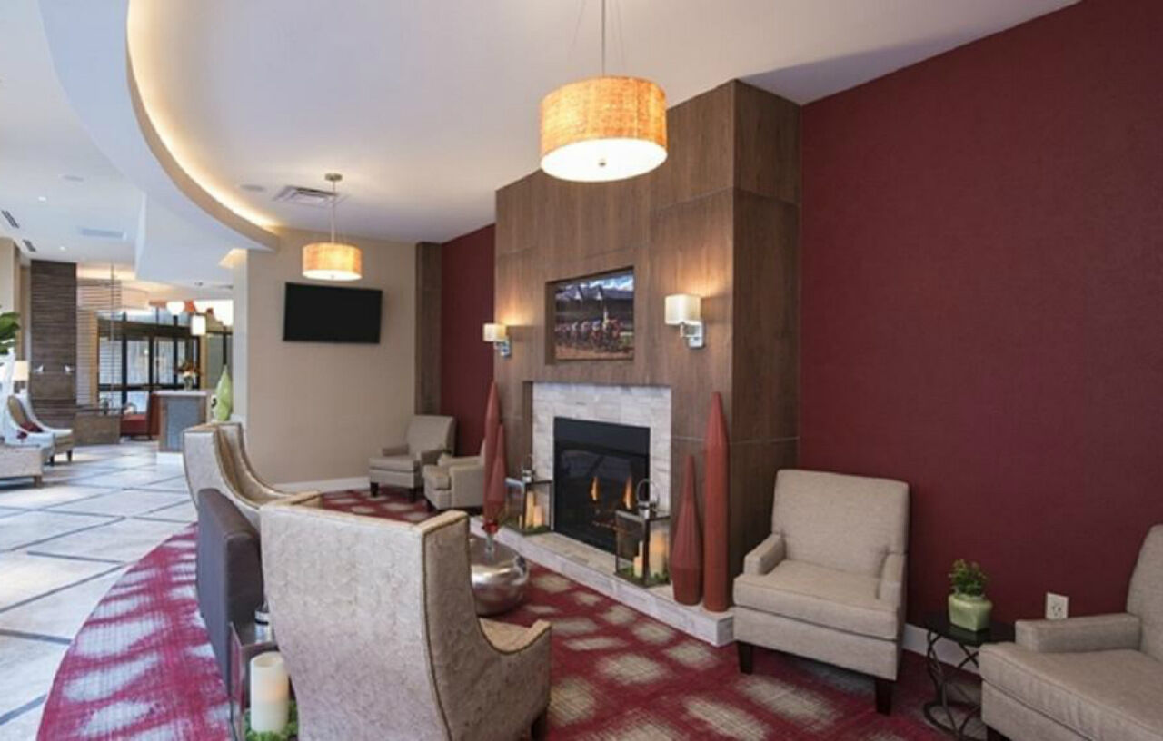 Hilton Garden Inn Louisville Downtown Bagian luar foto
