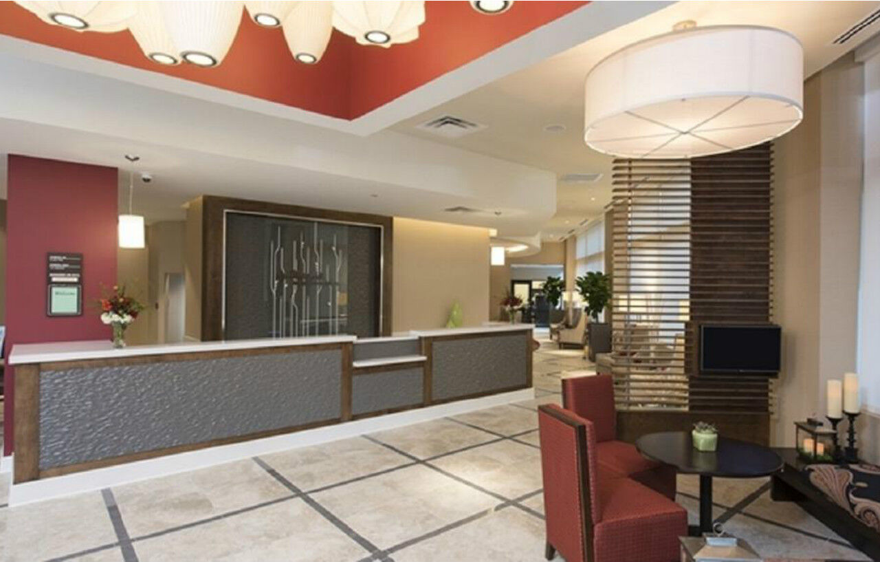 Hilton Garden Inn Louisville Downtown Bagian luar foto